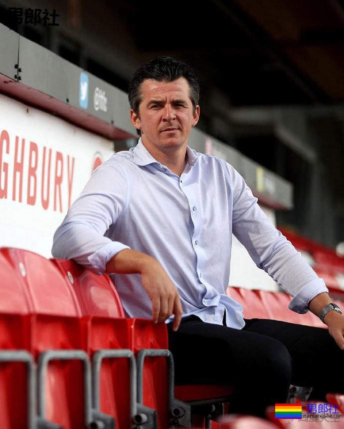 前球星巴顿:英超铁定有gay球员 - 51虹马 前球星巴顿:英超铁定有gay球员 - 51虹马