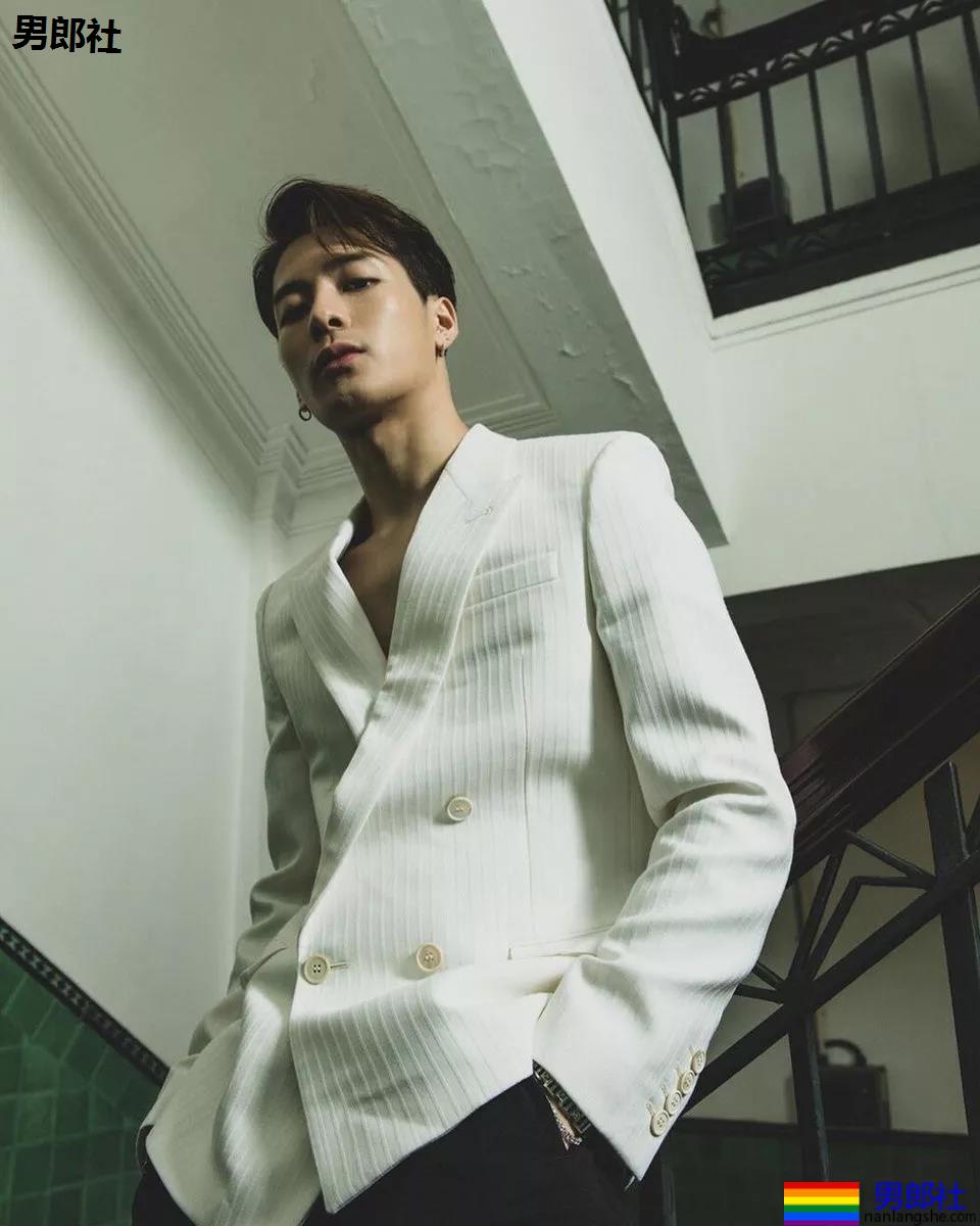 王嘉尔登美国大刊，好帅我心动了！ - 51虹马