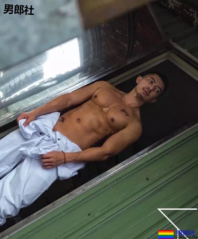 来自马来西亚的帅叔叔 让胡子成为自己的标志 - 51虹马