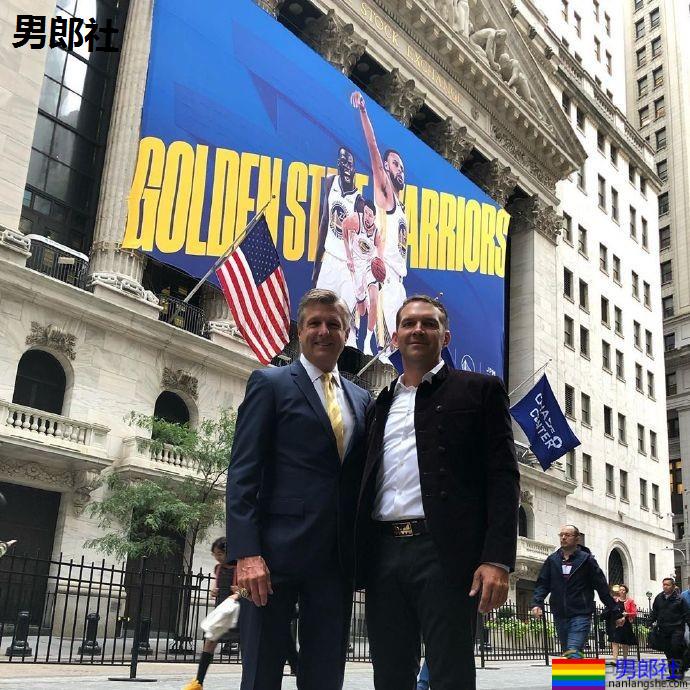 NBA首位同志CEO与伴侣成婚，旧金山市长证婚 - 51虹马