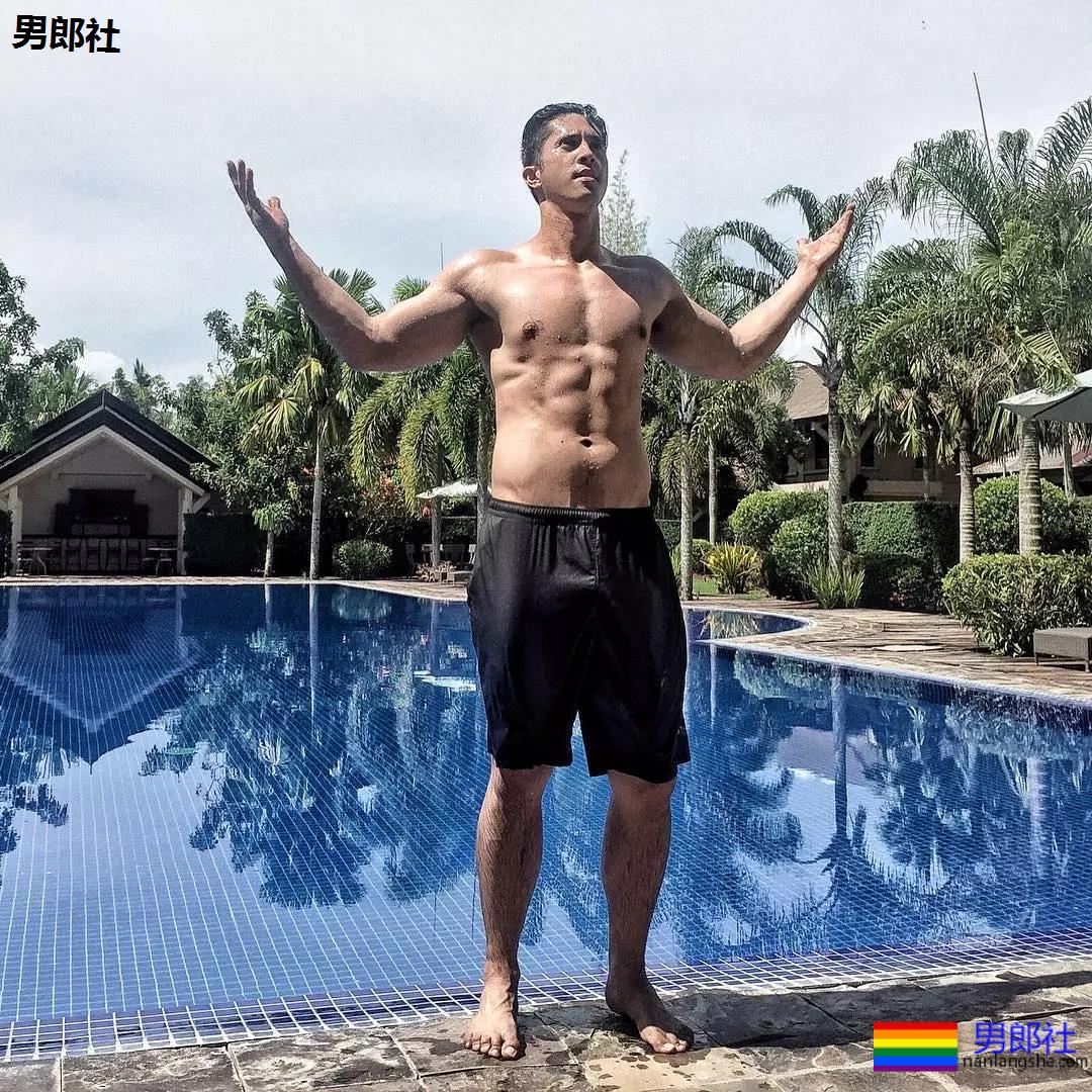 菲律宾警员颜肉俱佳参选全球先生,泳池照A爆了 - 51虹马 菲律宾警员颜肉俱佳参选全球先生,泳池照A爆了 - 51虹马