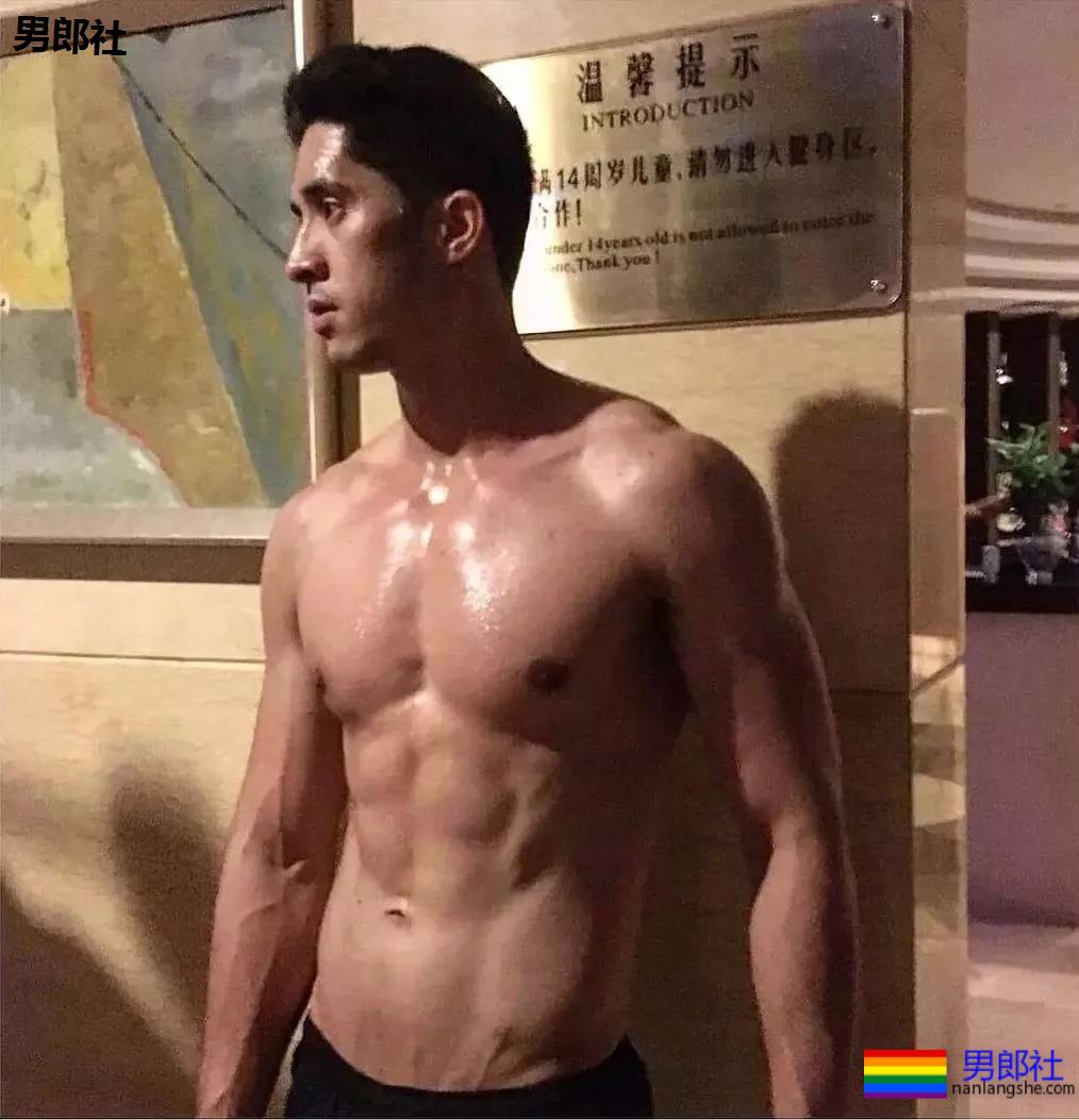 菲律宾警员颜肉俱佳参选全球先生,泳池照A爆了 - 51虹马 菲律宾警员颜肉俱佳参选全球先生,泳池照A爆了 - 51虹马