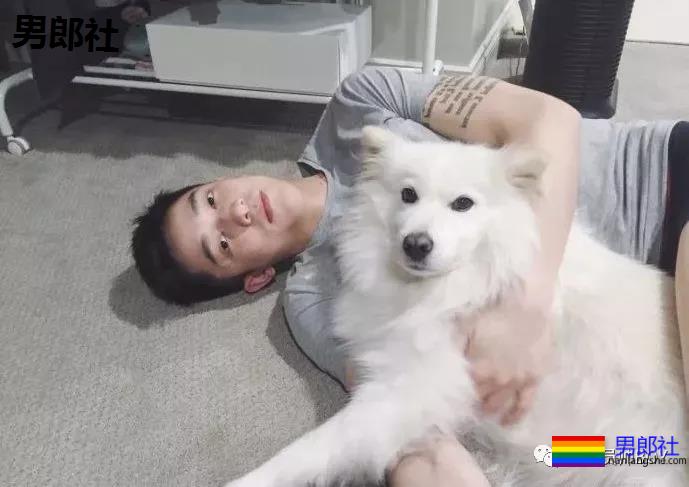 新郎太帅爆红网络！结果他素颜是这样的 - 51虹马