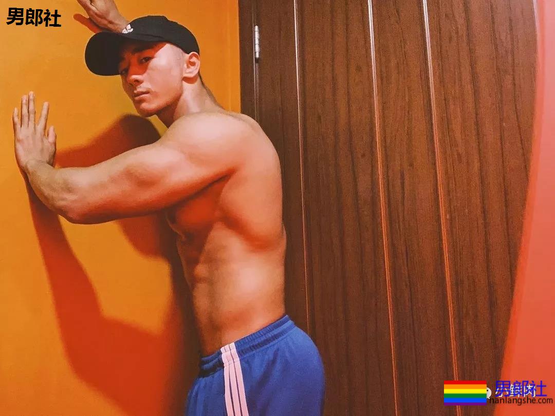 网红帅哥Hardy2019年硬照一览！ - 51虹马