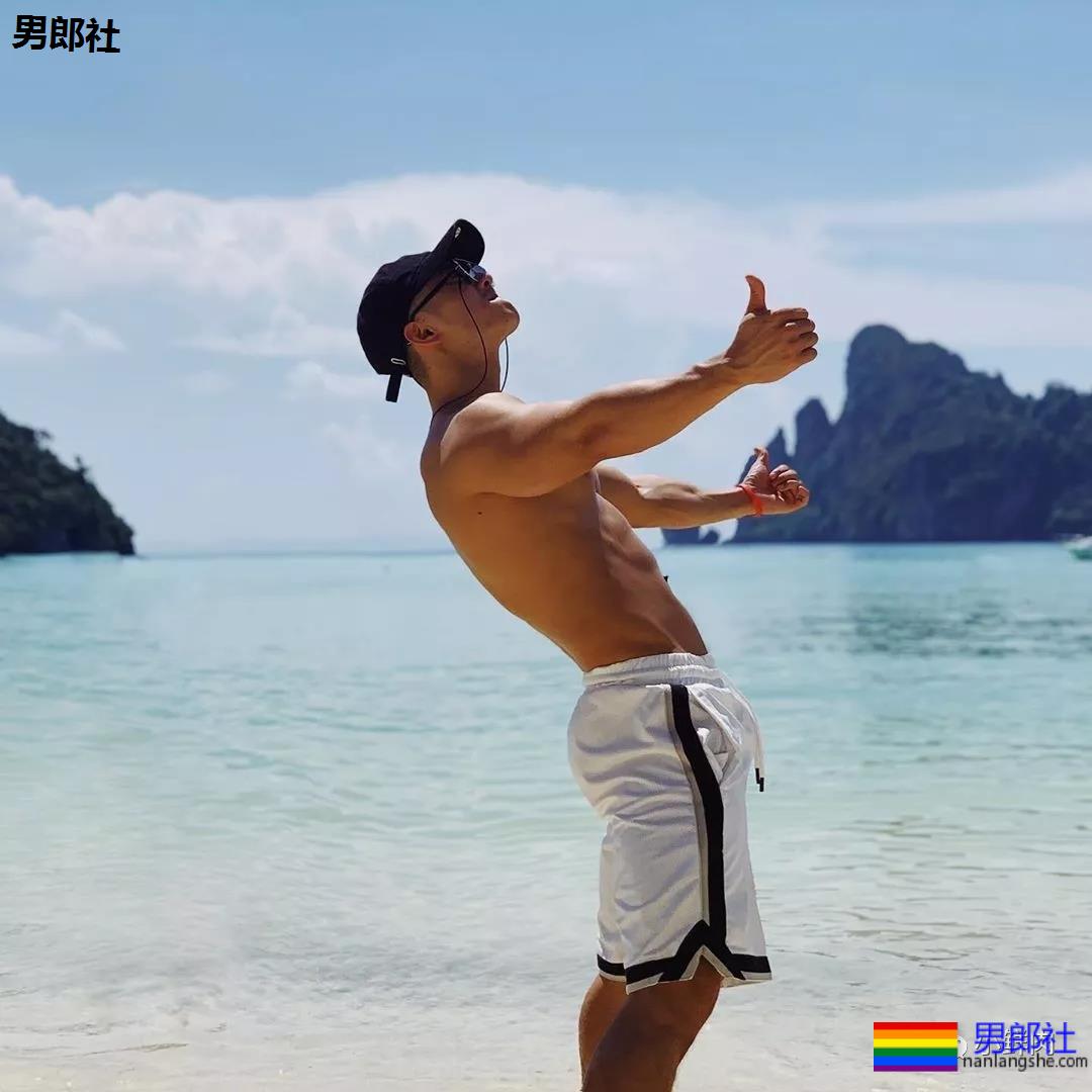 网红帅哥Hardy2019年硬照一览！ - 51虹马