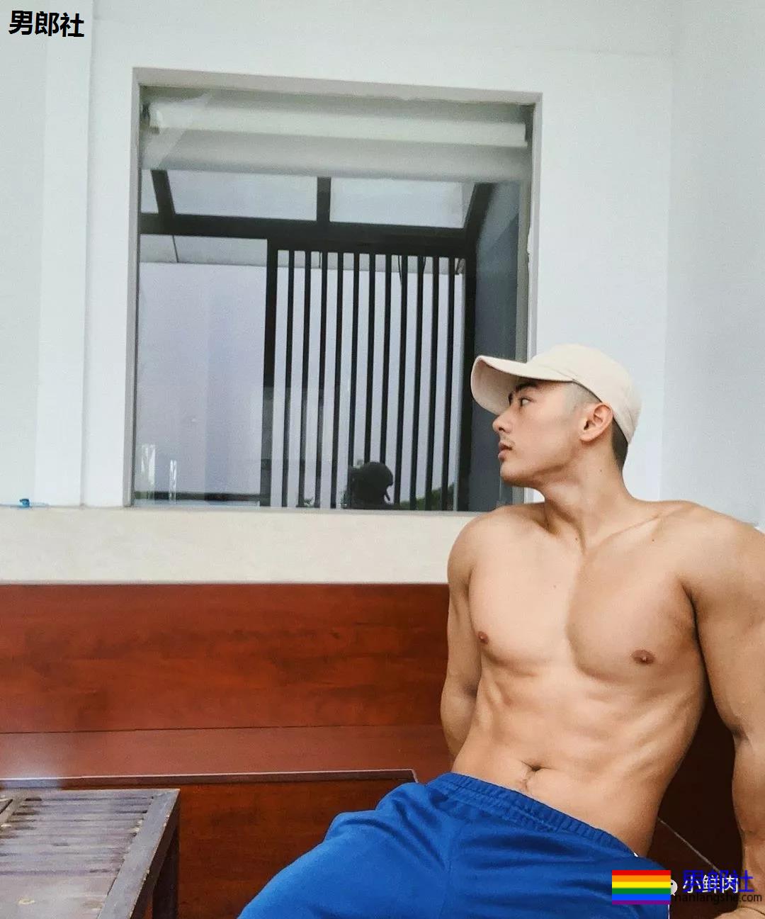 网红帅哥Hardy2019年硬照一览！ - 51虹马