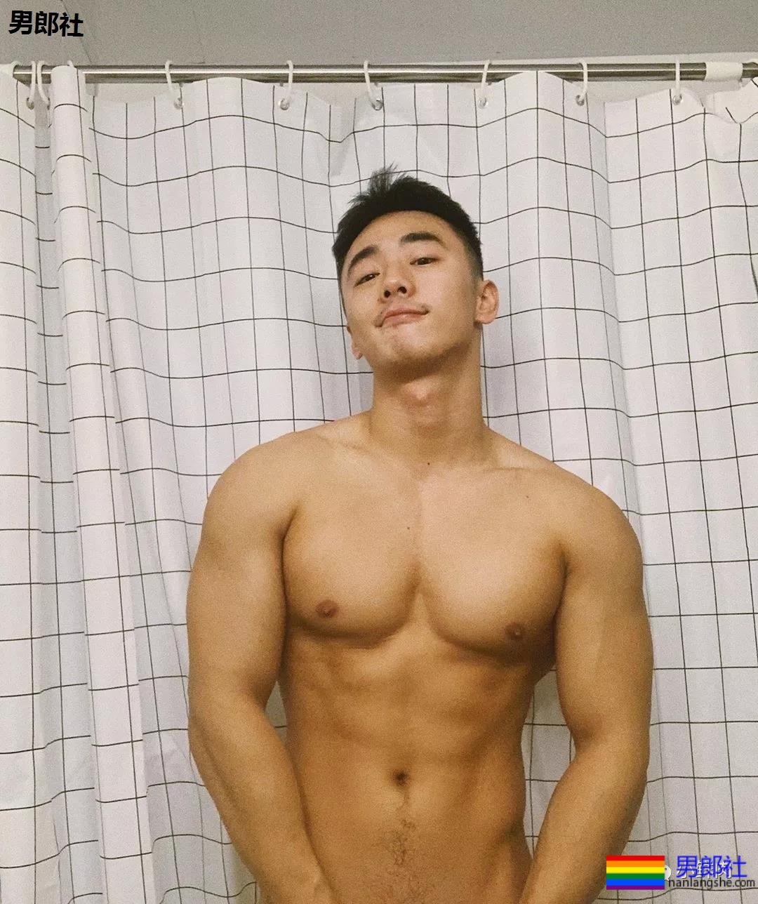 网红帅哥Hardy2019年硬照一览！ - 51虹马