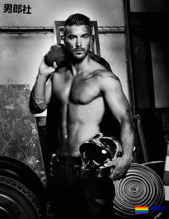 【盘点】警察厕所遭偷拍丨多地消防员为公益脱衣 - 51虹马