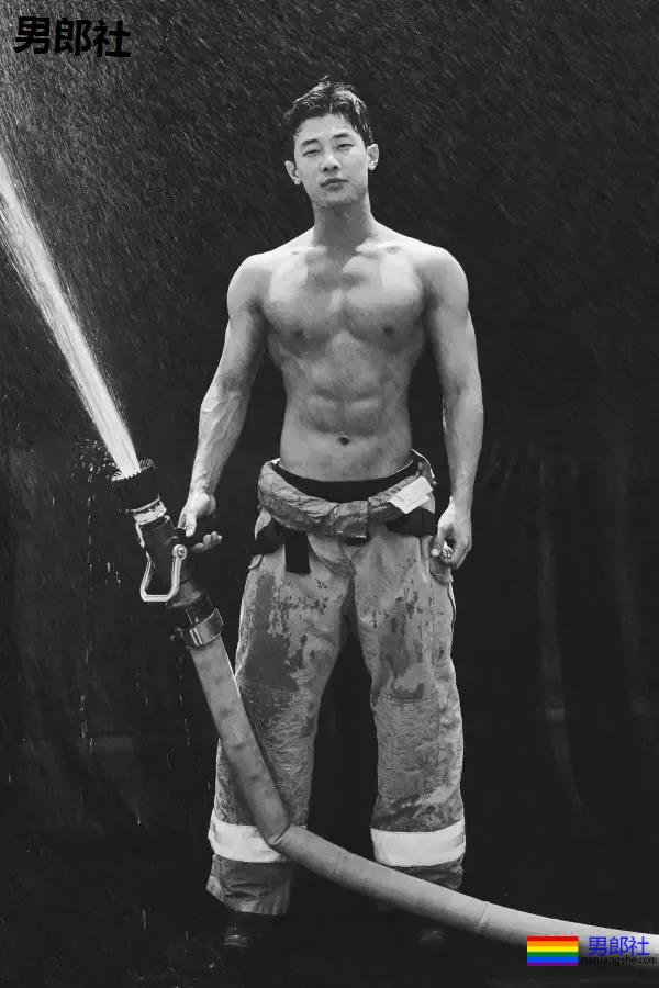 【盘点】警察厕所遭偷拍丨多地消防员为公益脱衣 - 51虹马