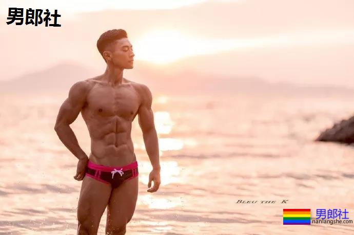 帅气的脸庞，优雅的线条，韩国健身教练 - 51虹马