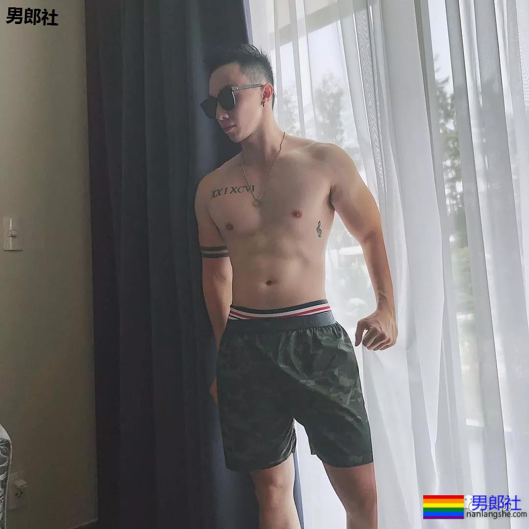 20.CM+<巨茄>空少走红！巴西蕉！！ - 51虹马