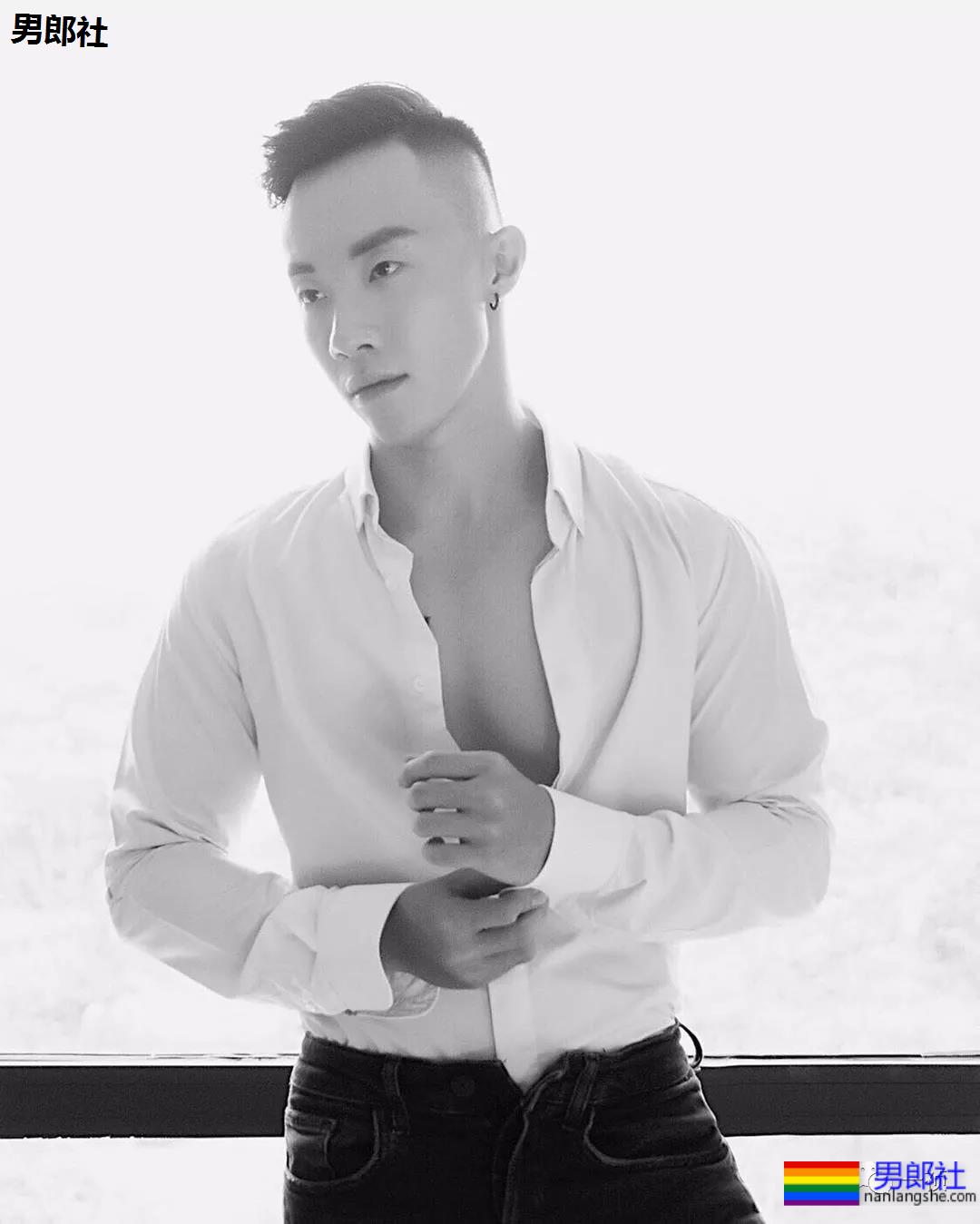 20.CM+<巨茄>空少走红！巴西蕉！！ - 51虹马