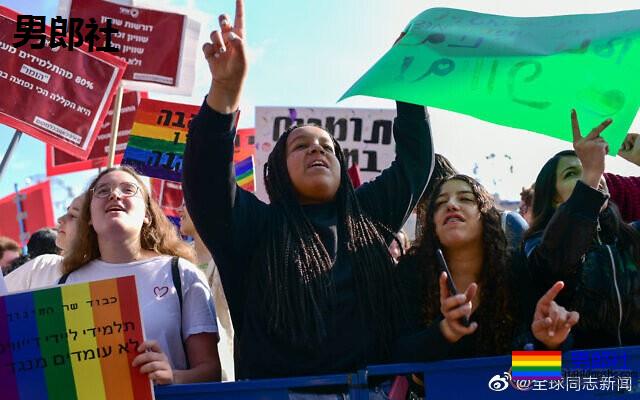 数千名学生上街，对恐同教育部长进行教育 - 51虹马