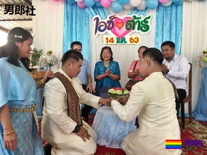 泰国一对夫夫办婚礼，双方家长比新郎还开心 - 51虹马