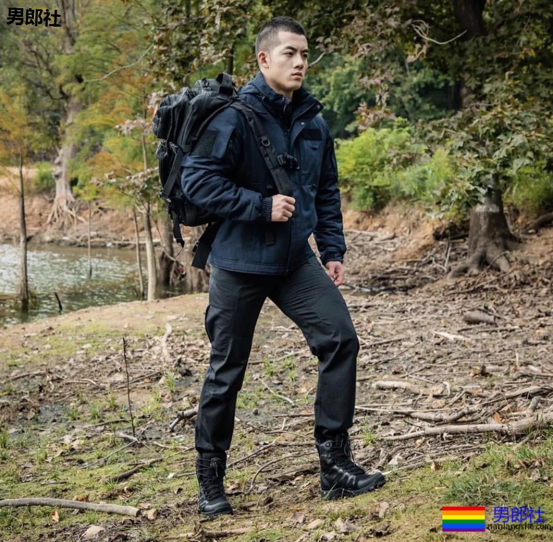 00后小哥哥，这筋肉实力藏不住了！ - 51虹马