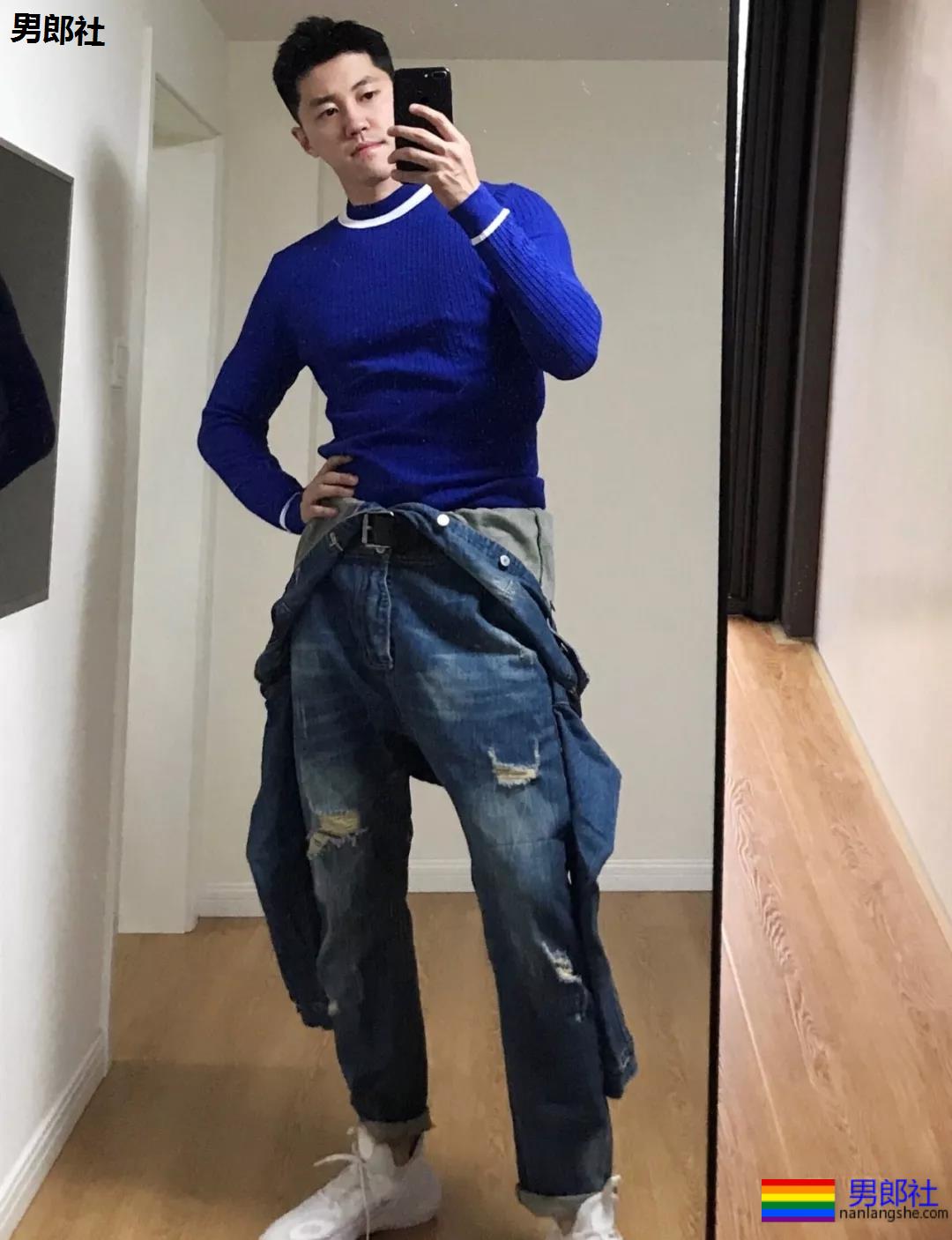 假期到了，肌肉小哥哥也连续上线 - 51虹马