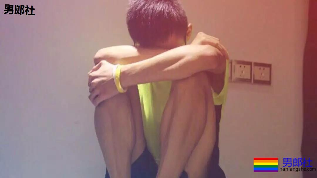 妈妈说：“喜欢男生就喜欢嘛，这有啥子嘛！” - 51虹马