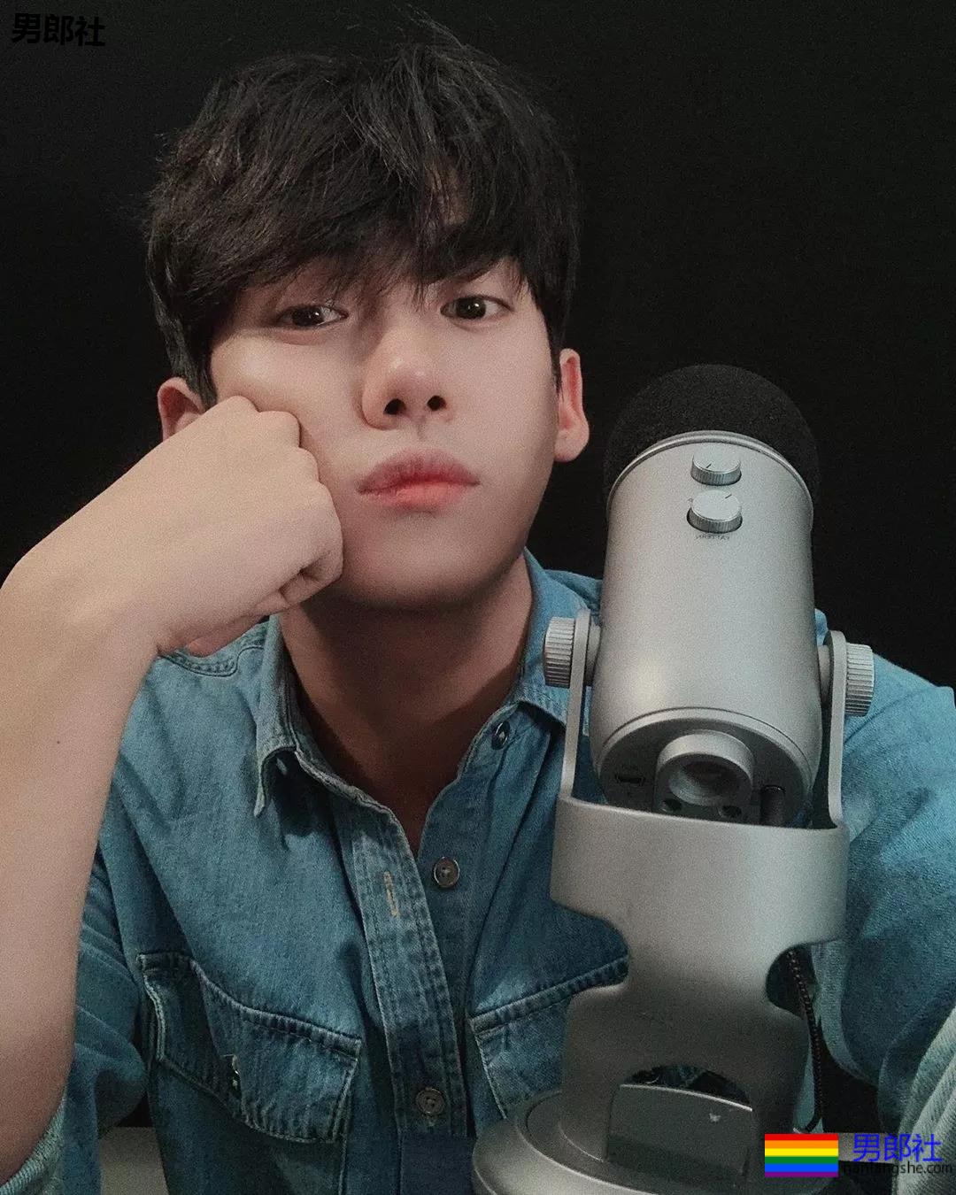 刷爆INS的筋肉大鼻子小狼狗，完美肉身馋哭网友!-51虹马