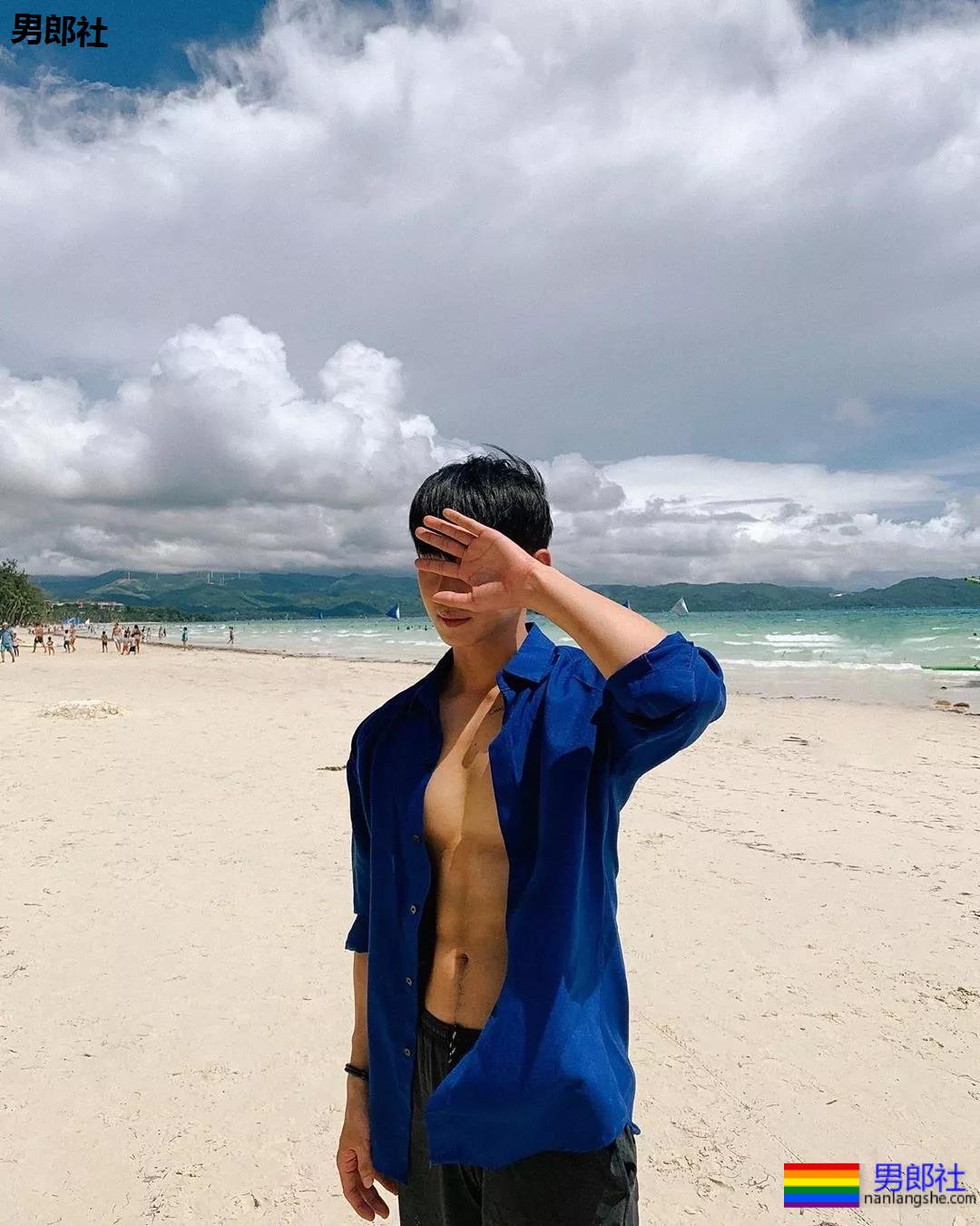 刷爆INS的筋肉大鼻子小狼狗，完美肉身馋哭网友! - 51虹马