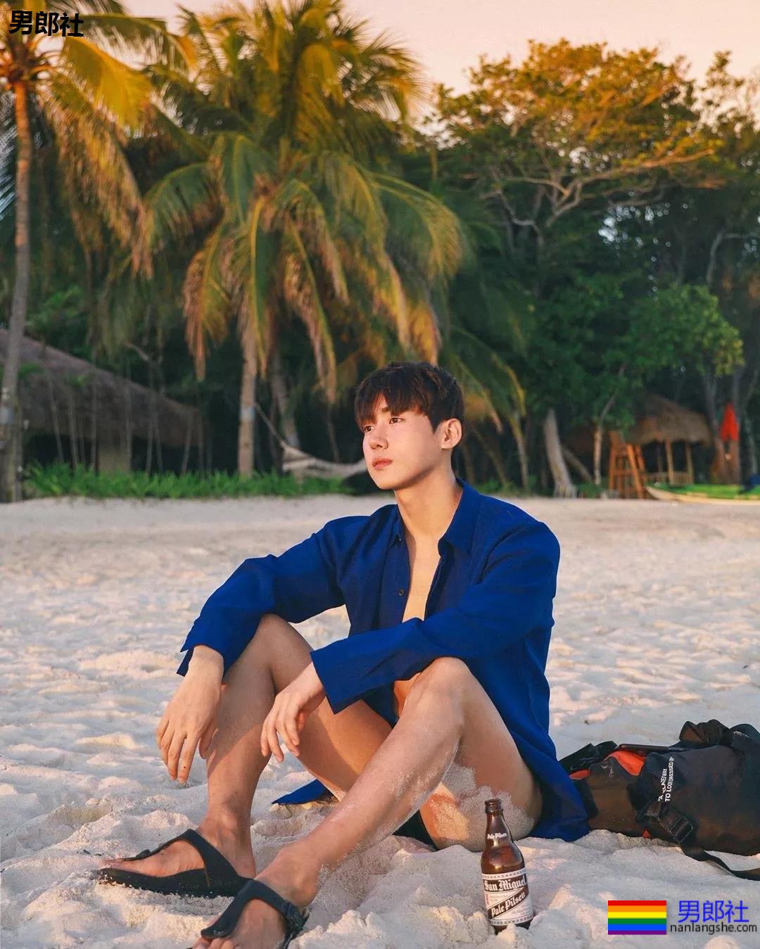 刷爆INS的筋肉大鼻子小狼狗，完美肉身馋哭网友! - 51虹马