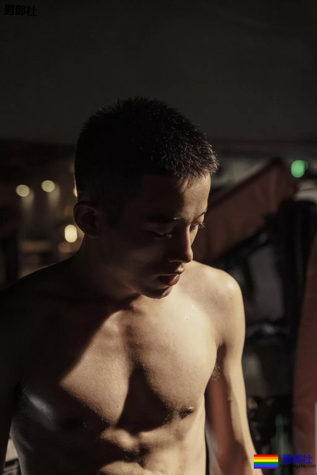 現在的00後都發育的這麼大了嗎？ - 51虹马