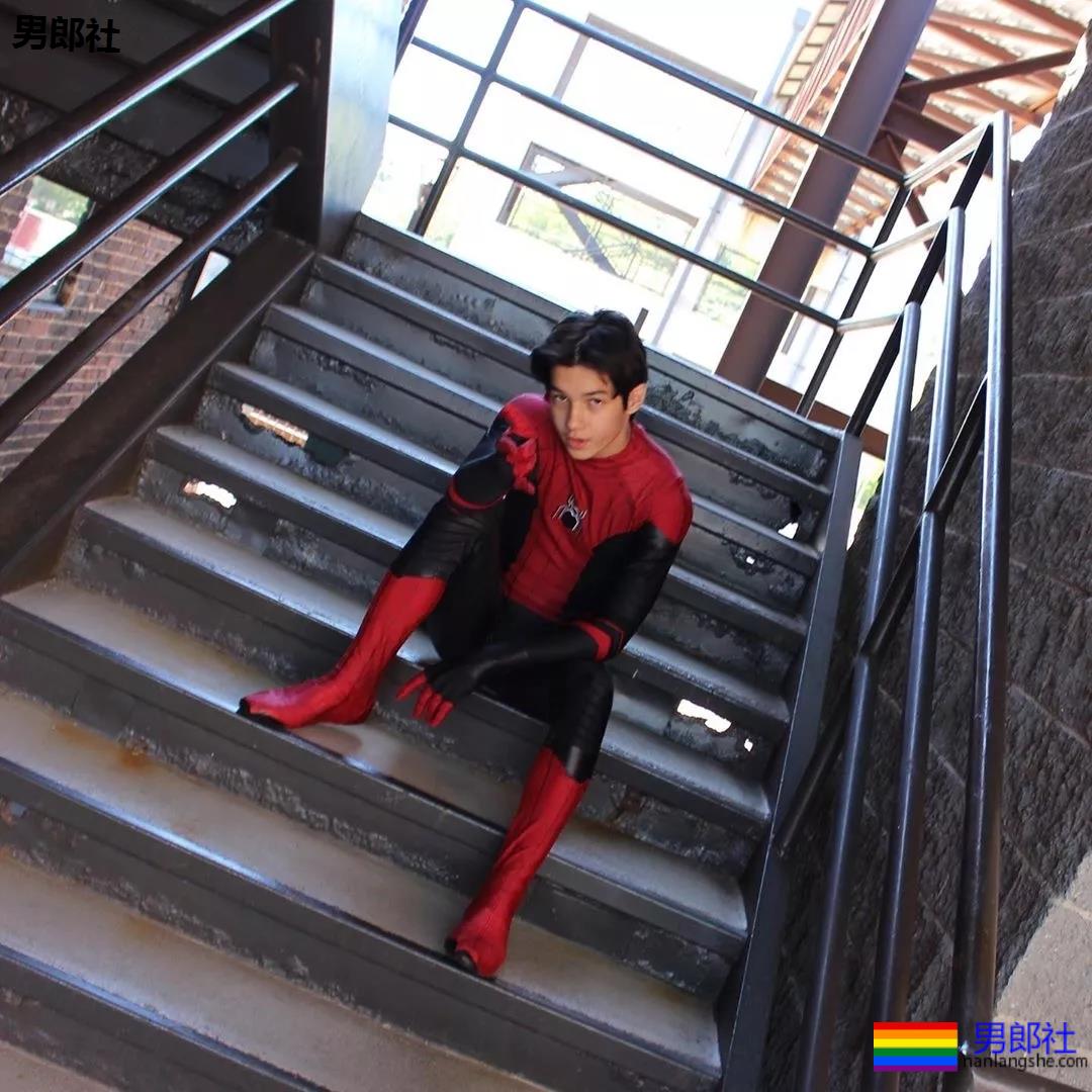 这“该死”的混血儿，糟糕是心动的感觉 - 51虹马