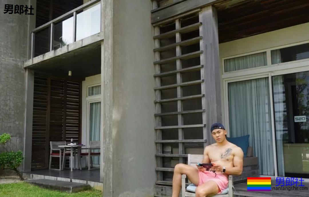 小哥哥颜高身材棒！我可以。 - 51虹马