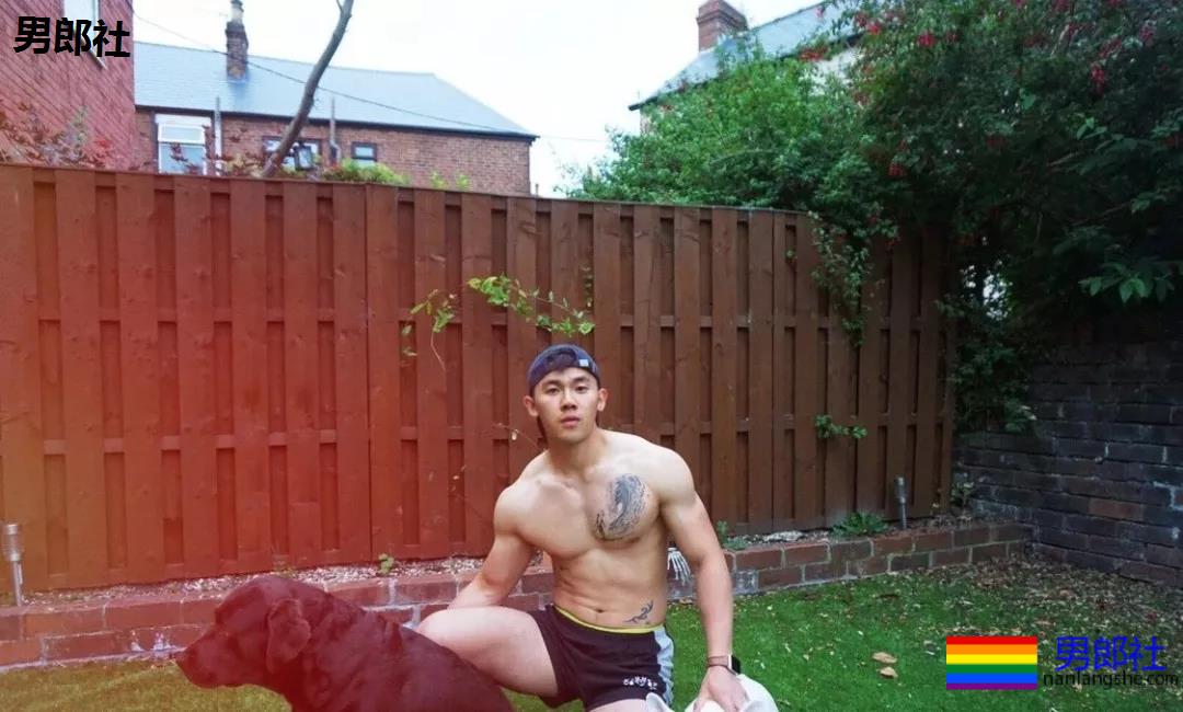 小哥哥颜高身材棒！我可以。 - 51虹马