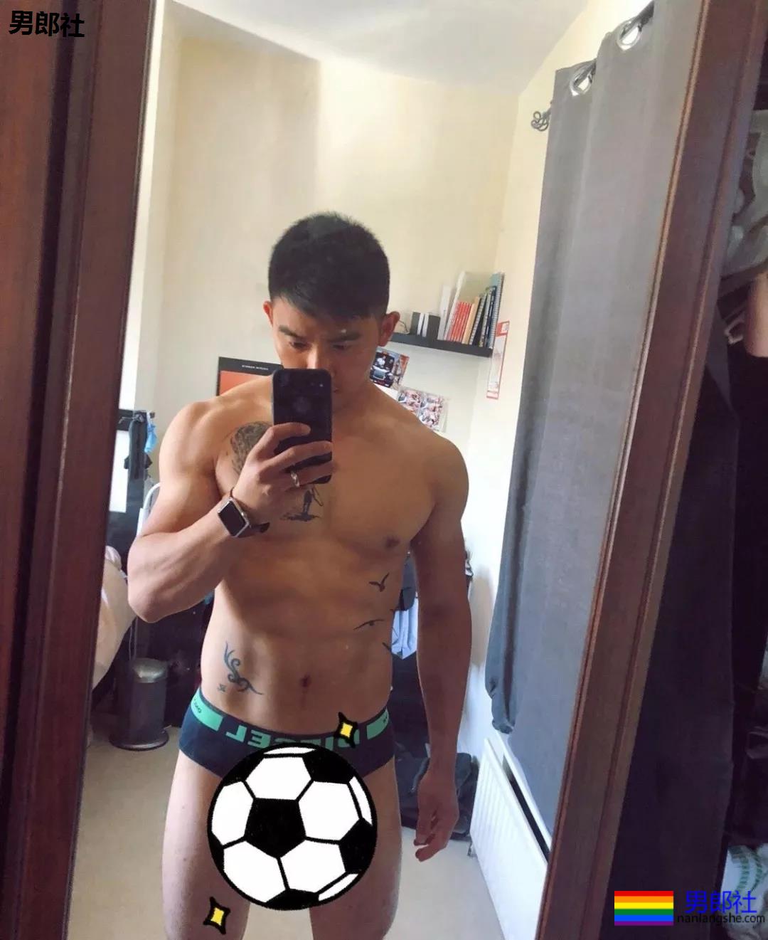 小哥哥颜高身材棒！我可以。 - 51虹马