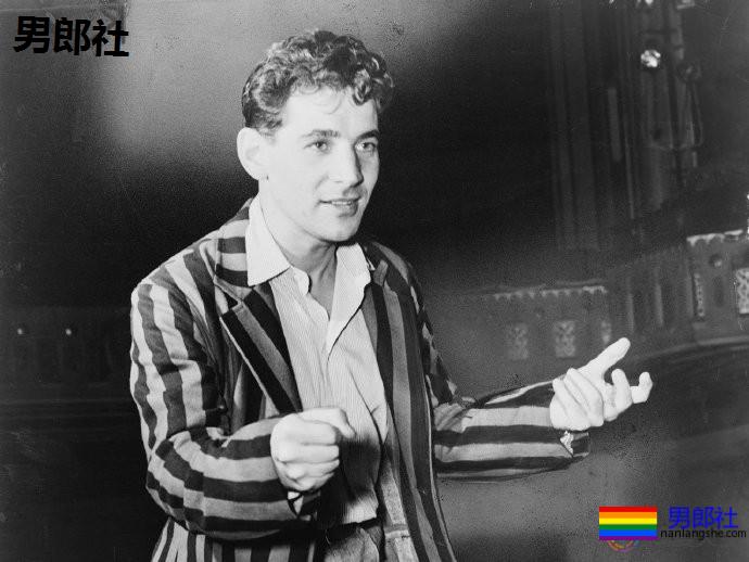 Netflix获得同志音乐家伯恩斯坦传记片发行权 - 51虹马