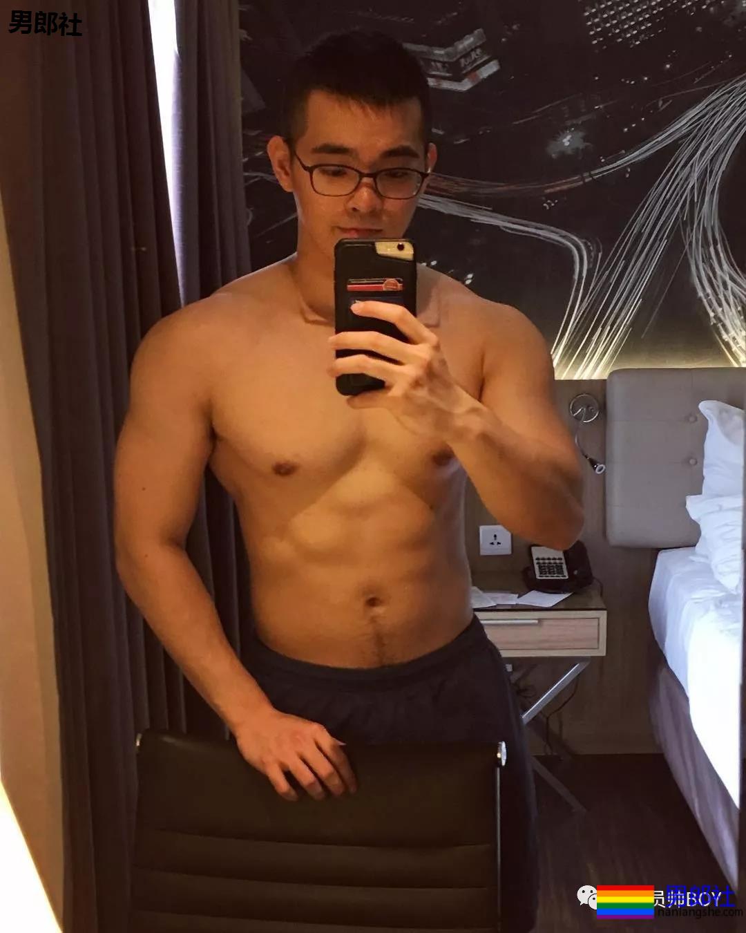 出演过蔡依林MV的空少名媛，当兵前土味十足 - 51虹马