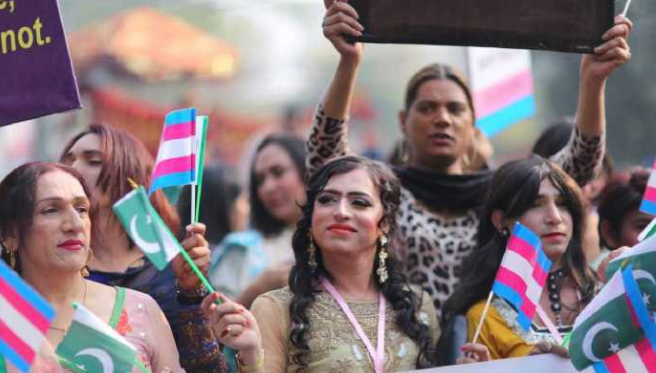 巴基斯坦将跨性别纳入健保-51虹马