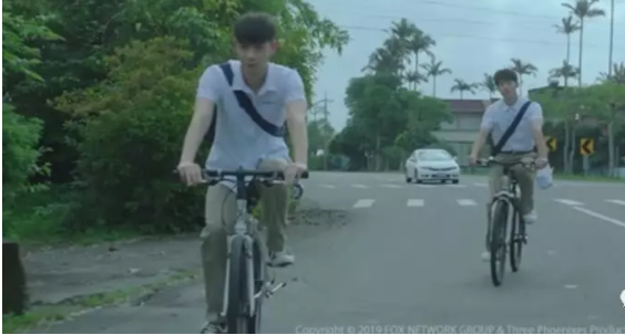 纯情小受厕所强吻同班直男，结果。。。-51虹马