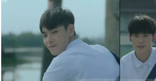 纯情小受厕所强吻同班直男,结果。。。 - 51虹马 纯情小受厕所强吻同班直男,结果。。。 - 51虹马