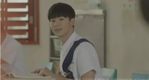 纯情小受厕所强吻同班直男,结果。。。 - 51虹马 纯情小受厕所强吻同班直男,结果。。。 - 51虹马