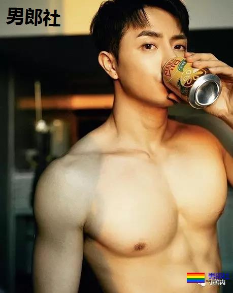 奶凶男星硬照火了,没想到他拍写真竟是为了做公益? - 51虹马 奶凶男星硬照火了,没想到他拍写真竟是为了做公益? - 51虹马