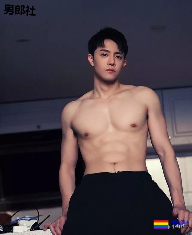 奶凶男星硬照火了,没想到他拍写真竟是为了做公益? - 51虹马 奶凶男星硬照火了,没想到他拍写真竟是为了做公益? - 51虹马