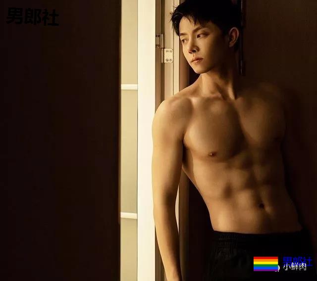 奶凶男星硬照火了,没想到他拍写真竟是为了做公益? - 51虹马 奶凶男星硬照火了,没想到他拍写真竟是为了做公益? - 51虹马