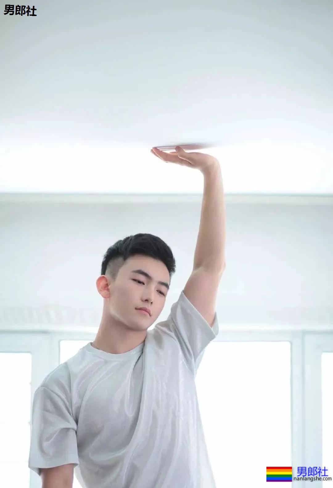 这些小狼狗你被谁撩到了？ - 51虹马