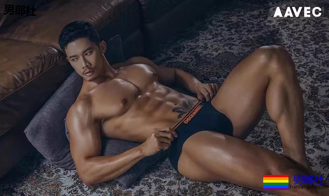 极品筋肉男神，Man爆的成熟男人。 - 51虹马