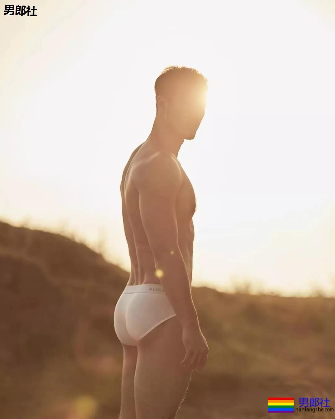 爱上大我12岁的男人之后 - 51虹马