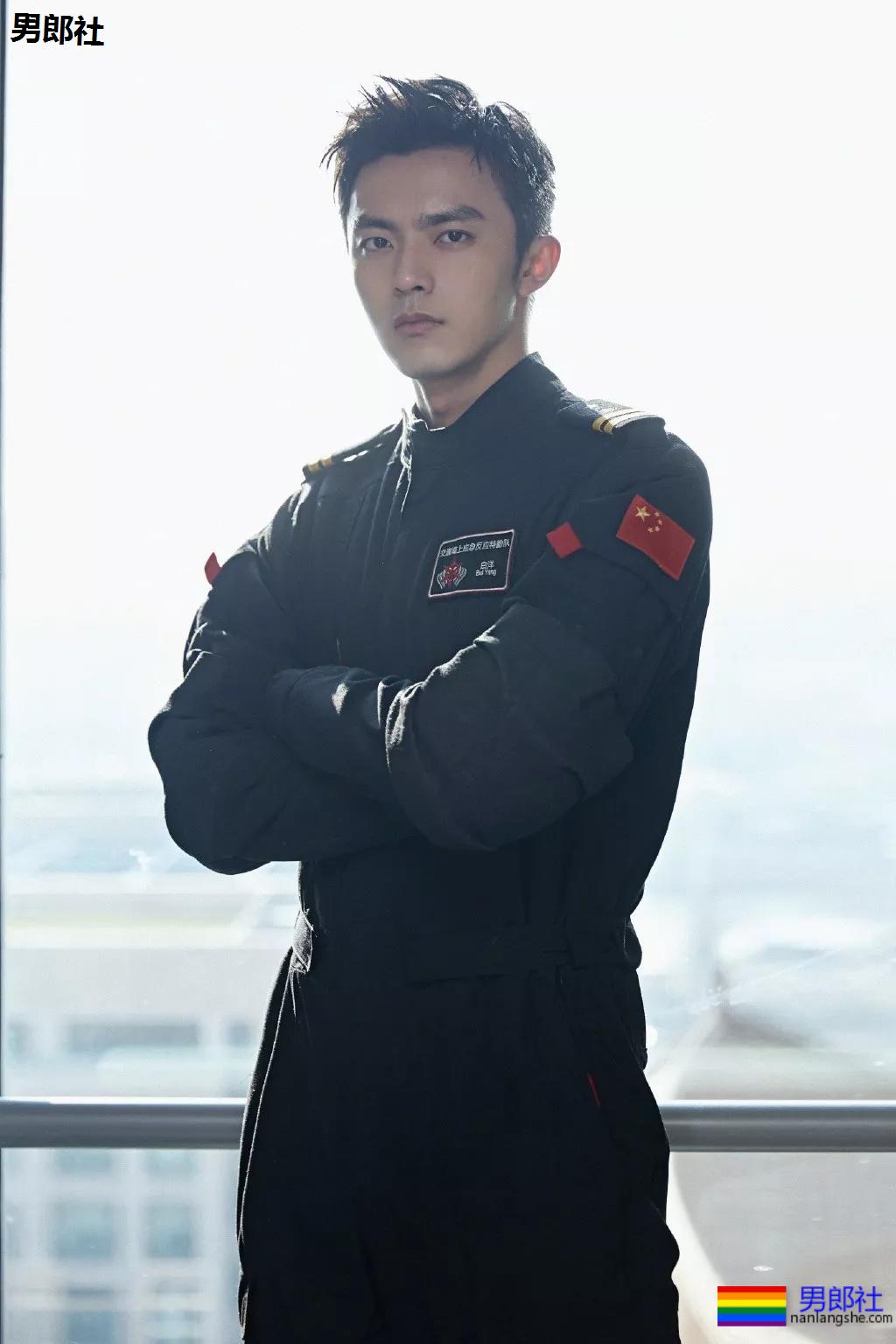 185神侧颜特警小哥,被赵宝刚看中出道,高颜长腿好一块唐僧肉! - 51虹马 185神侧颜特警小哥,被赵宝刚看中出道,高颜长腿好一块唐僧肉! - 51虹马