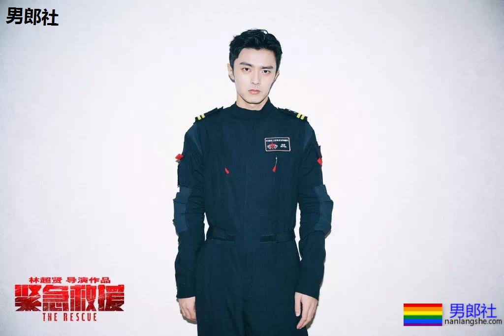 185神侧颜特警小哥,被赵宝刚看中出道,高颜长腿好一块唐僧肉! - 51虹马 185神侧颜特警小哥,被赵宝刚看中出道,高颜长腿好一块唐僧肉! - 51虹马