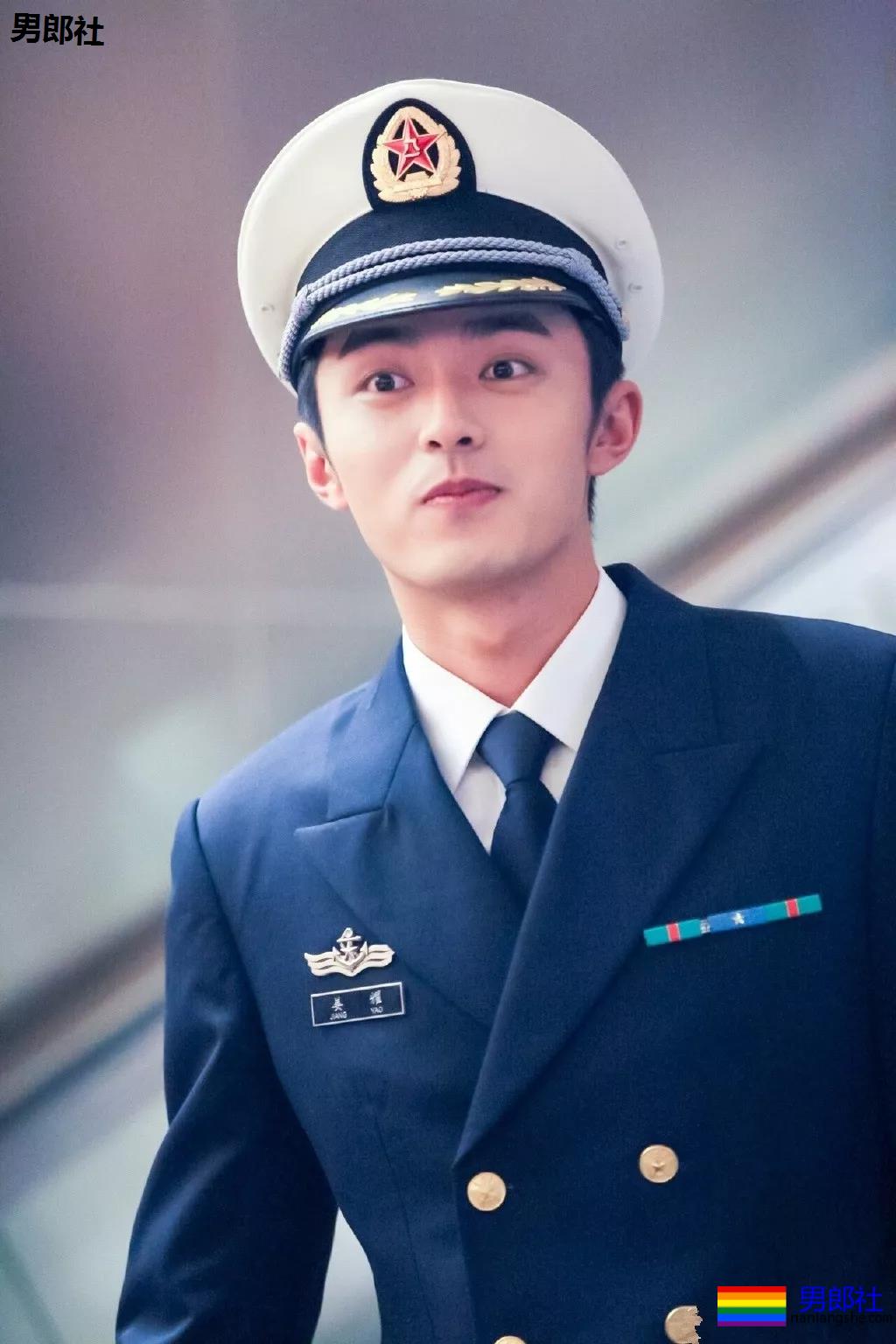 185神侧颜特警小哥,被赵宝刚看中出道,高颜长腿好一块唐僧肉! - 51虹马 185神侧颜特警小哥,被赵宝刚看中出道,高颜长腿好一块唐僧肉! - 51虹马