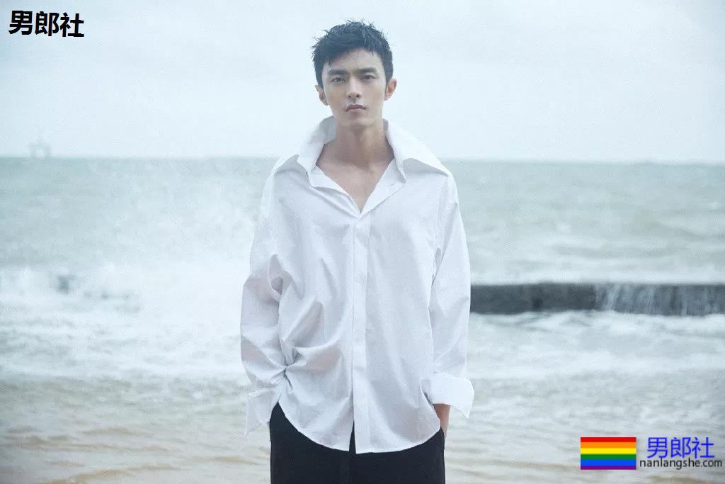 185神侧颜特警小哥,被赵宝刚看中出道,高颜长腿好一块唐僧肉! - 51虹马 185神侧颜特警小哥,被赵宝刚看中出道,高颜长腿好一块唐僧肉! - 51虹马