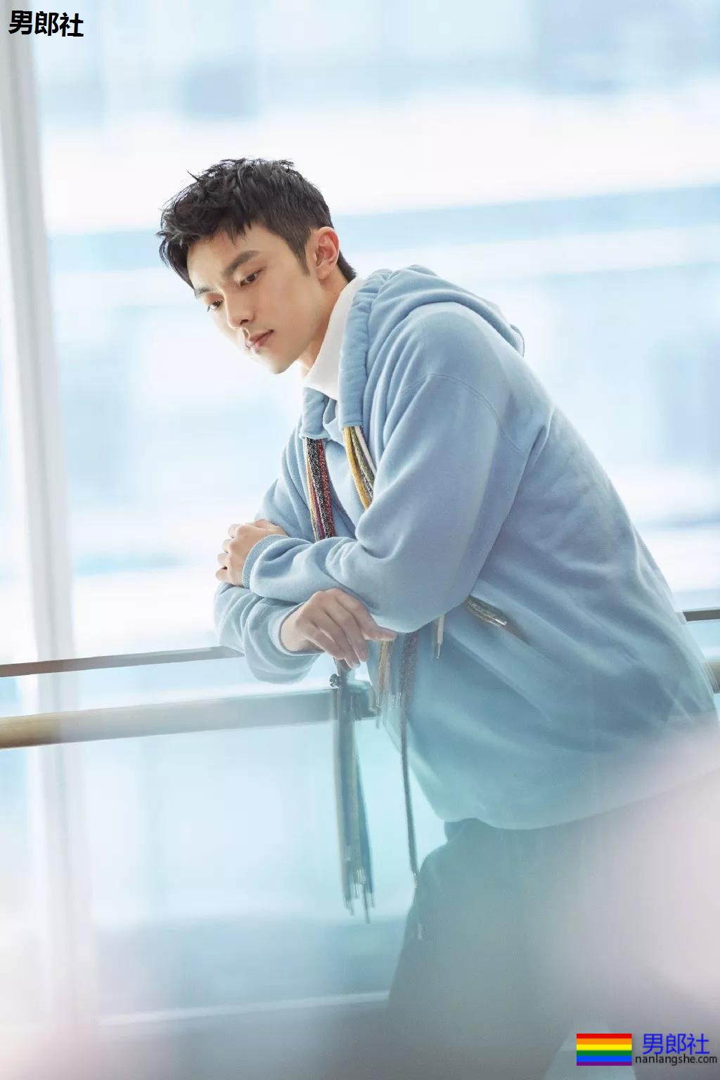 185神侧颜特警小哥,被赵宝刚看中出道,高颜长腿好一块唐僧肉! - 51虹马 185神侧颜特警小哥,被赵宝刚看中出道,高颜长腿好一块唐僧肉! - 51虹马