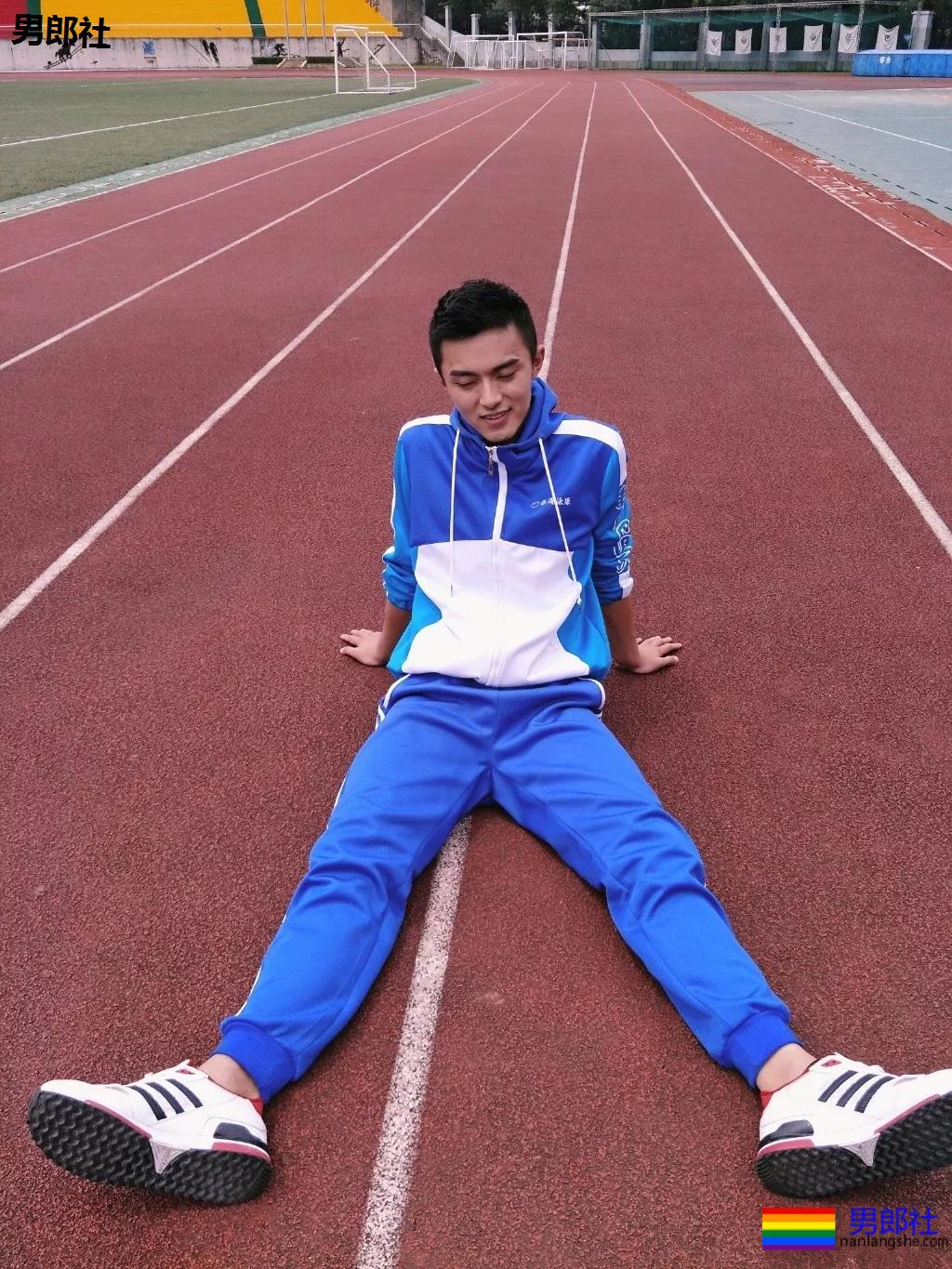 185神侧颜特警小哥,被赵宝刚看中出道,高颜长腿好一块唐僧肉! - 51虹马 185神侧颜特警小哥,被赵宝刚看中出道,高颜长腿好一块唐僧肉! - 51虹马