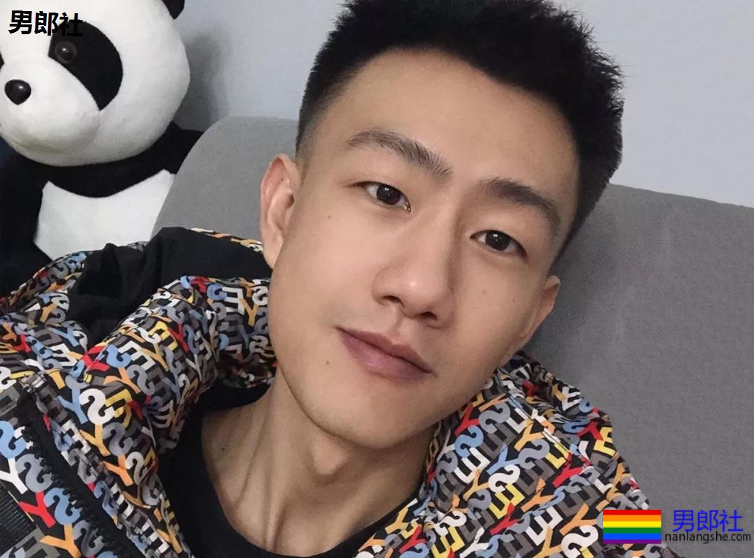 "我的同事感染了,疫情让我出了柜" - 51虹马 "我的同事感染了,疫情让我出了柜" - 51虹马