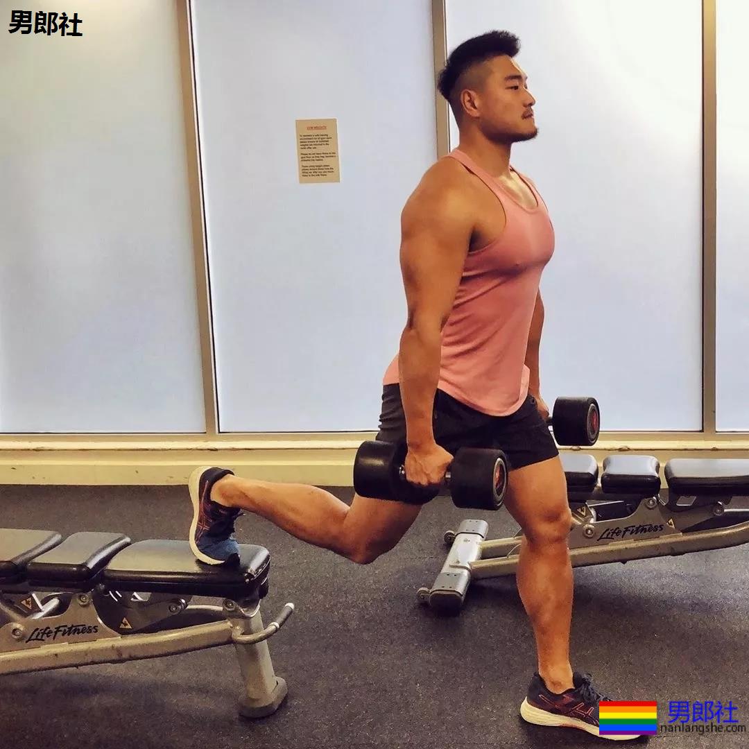 变成肌肉0之后 - 51虹马 变成肌肉0之后 - 51虹马