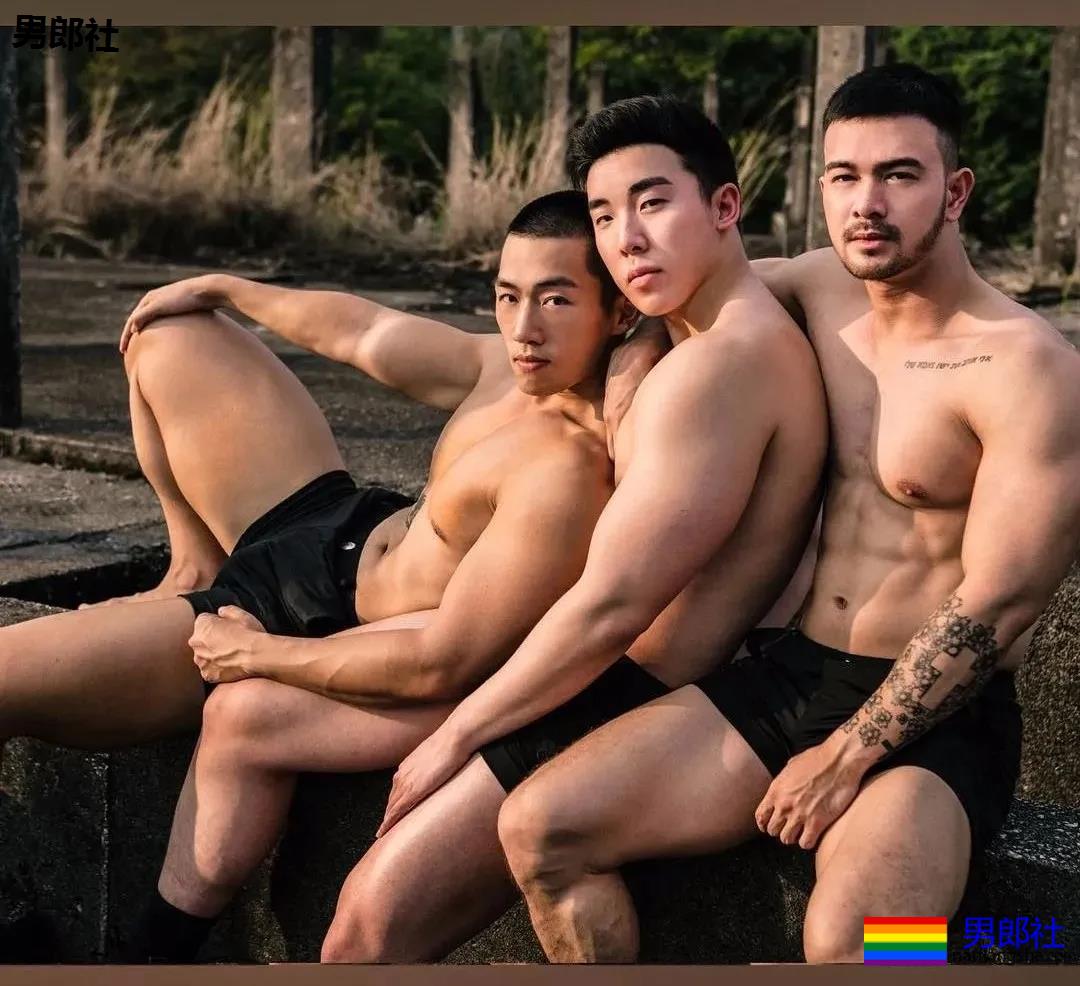 这枚包有 “ 大 " 料boy开野车，INS上各种露操作！ - 51虹马